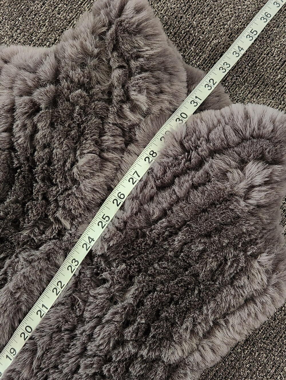 🩶Donna Salyers Fabulous Furs🩶 - Slate Gray Faux Fur Vest - Picture 13 of 13